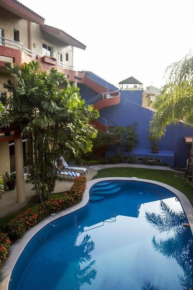 Casa Misifus Hotel Barra de Navidad Exterior photo